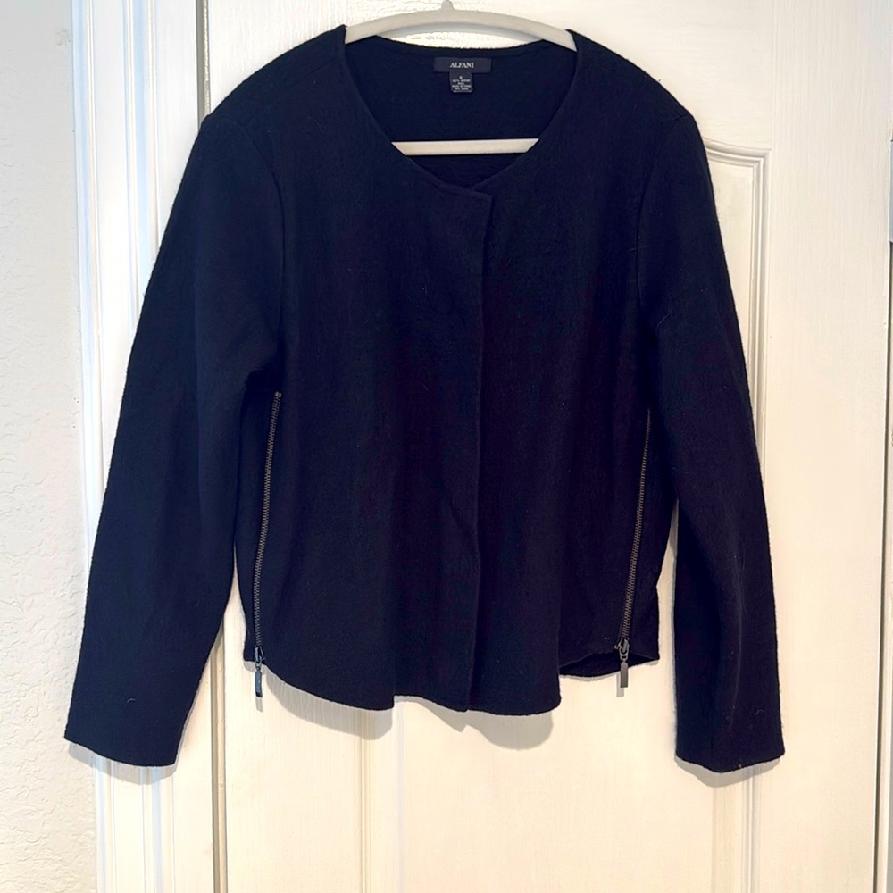 Alfa I Suit jacket. Wool black with zippers jacket. Size S